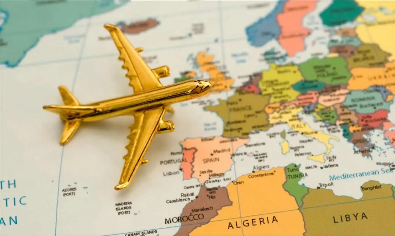 Svolta improvvisa nel settore aereo: una compagnia annulla l'ordine di nuovi velivoli per l'aumento dei dazi Immagine selezionata