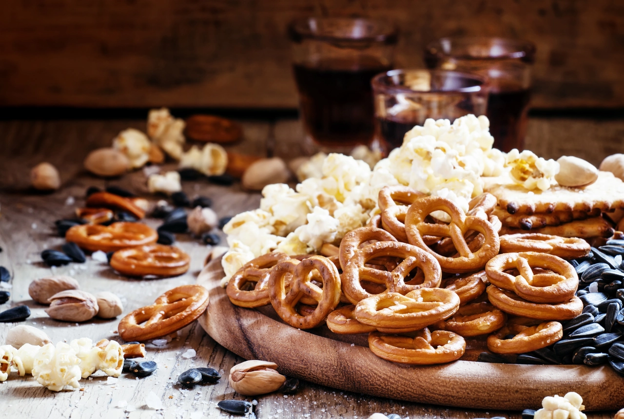 Snack salati sotto accusa, possono favorire la ritenzione idrica Snack salati sotto accusa, possono favorire la ritenzione idrica